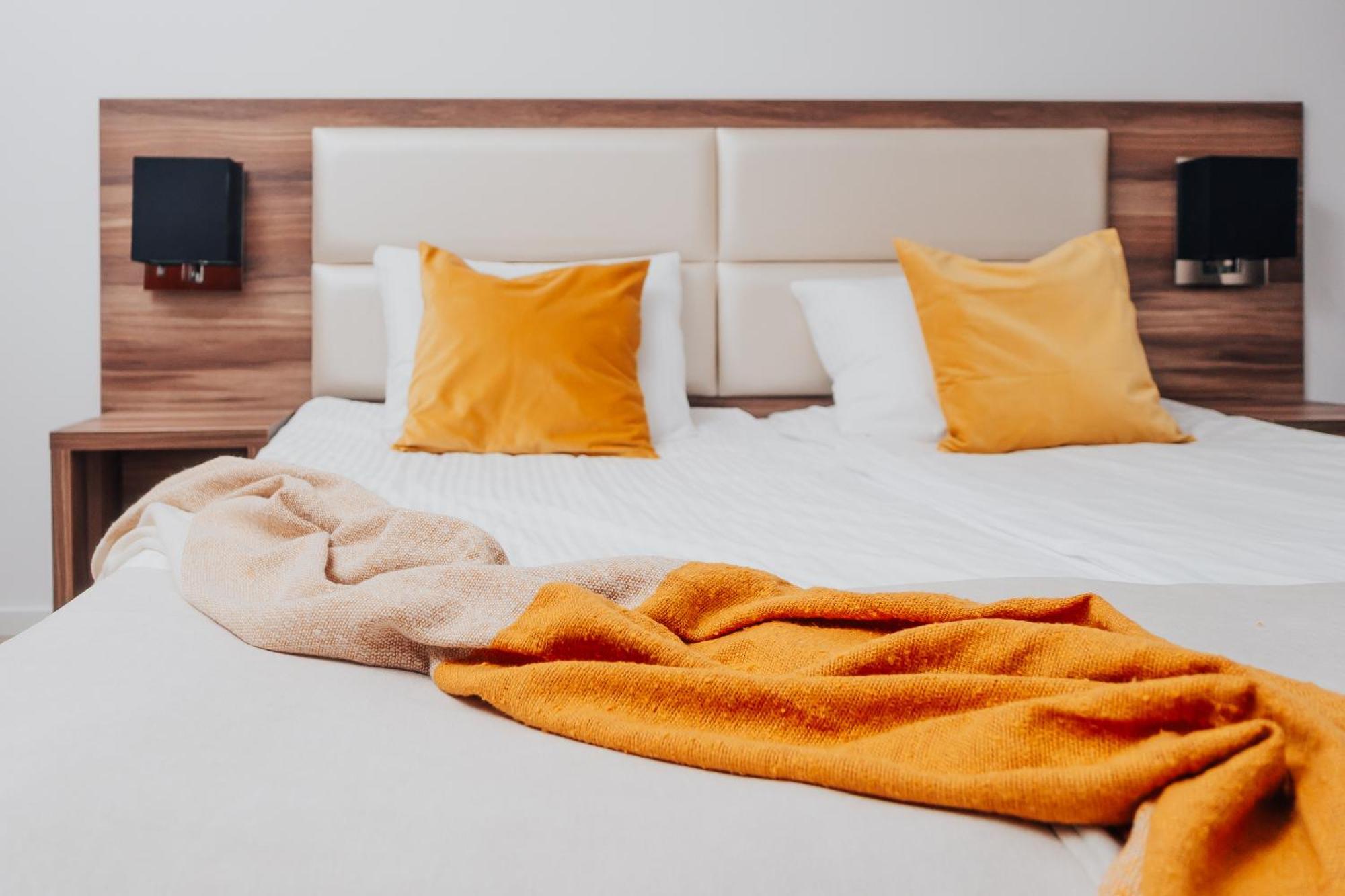 Hotel Sphinx Zabia Wola ภายนอก รูปภาพ